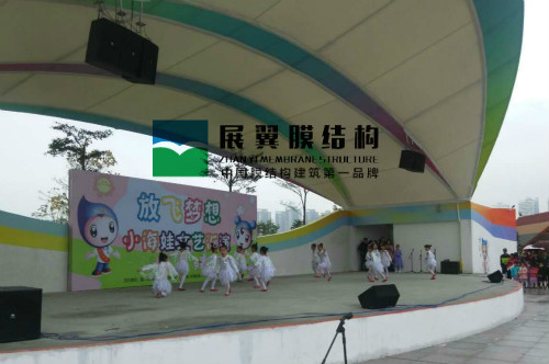 廈門海滄兒童公園張拉膜結構看臺工程