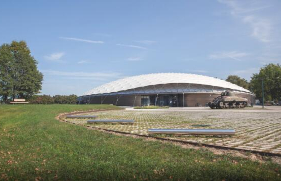 膜結(jié)構(gòu)穹頂，荷蘭自由博物館