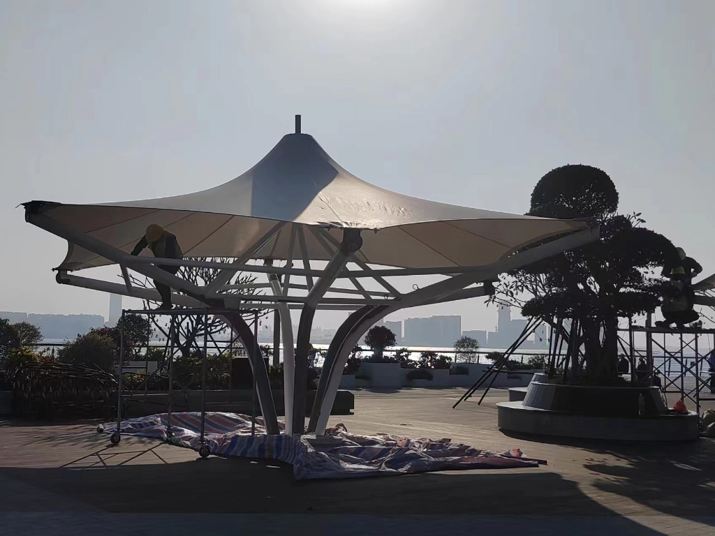 ?？跒硰V場景觀膜結(jié)構(gòu)工程